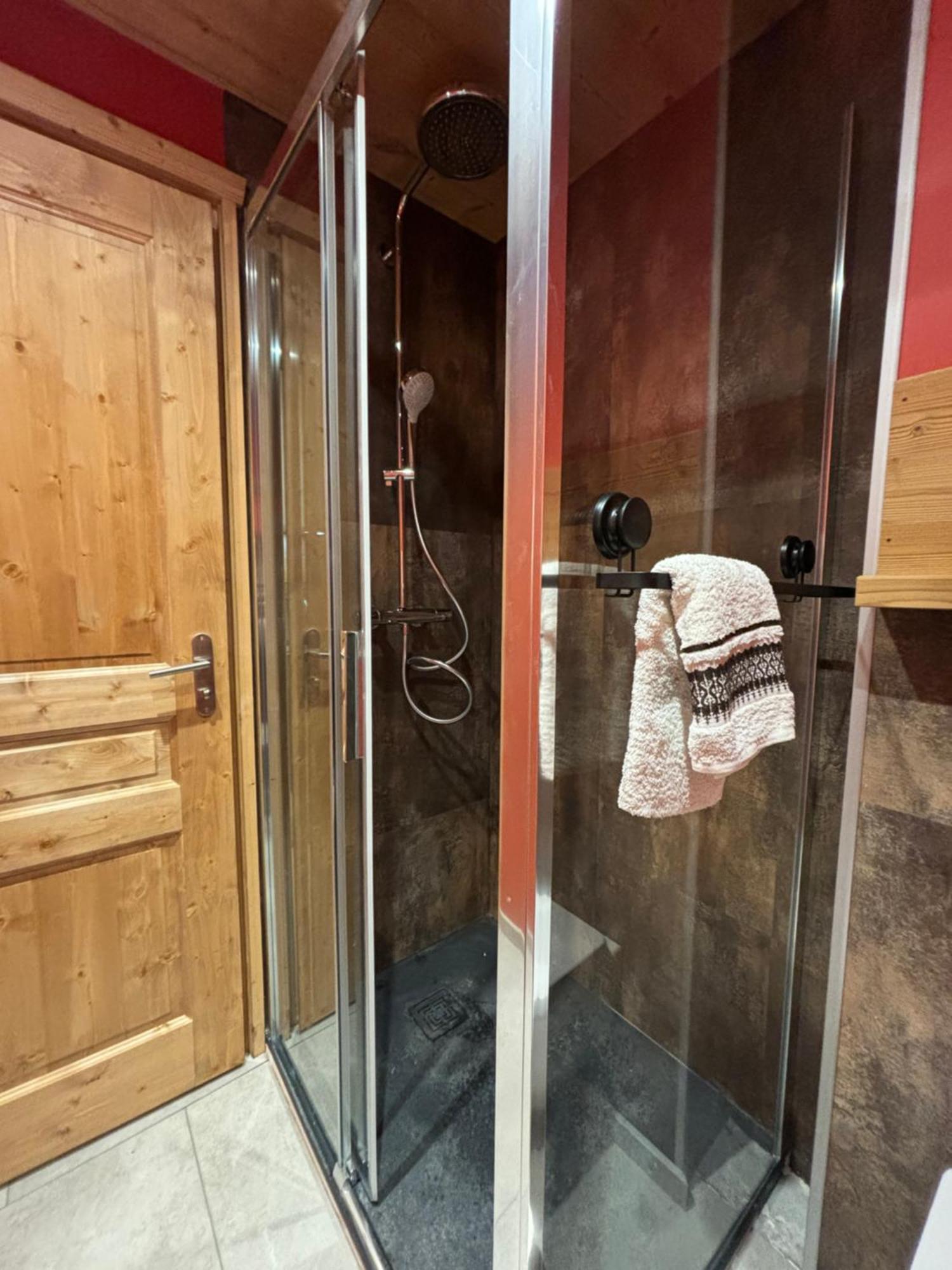 Les Secrets - Suites & Apartments Montriond Buitenkant foto